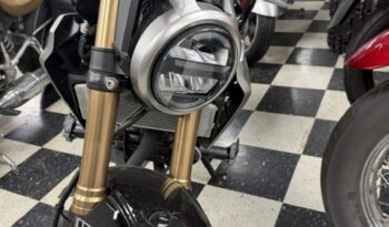 Honda CB300 full